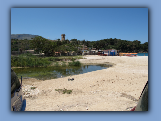 am Strand von Scopello.jpg